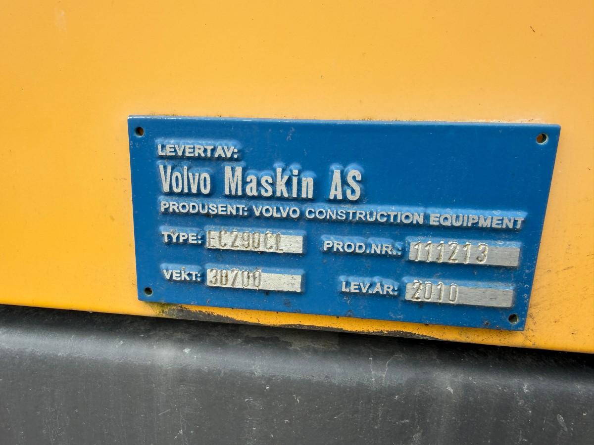 2010 Volvo EC290CL m/HK-feste og graveskuffe