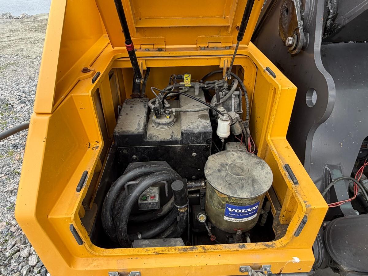 2019 Volvo EC300EL - Maskinstyring - 10185 Timer