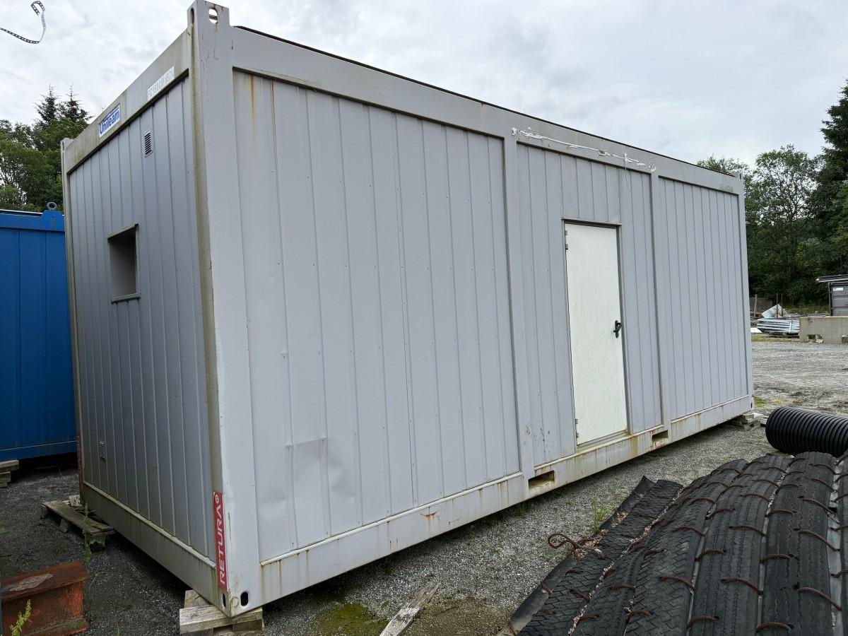2015 Uniteam garderobe brakke m/WC og dusj