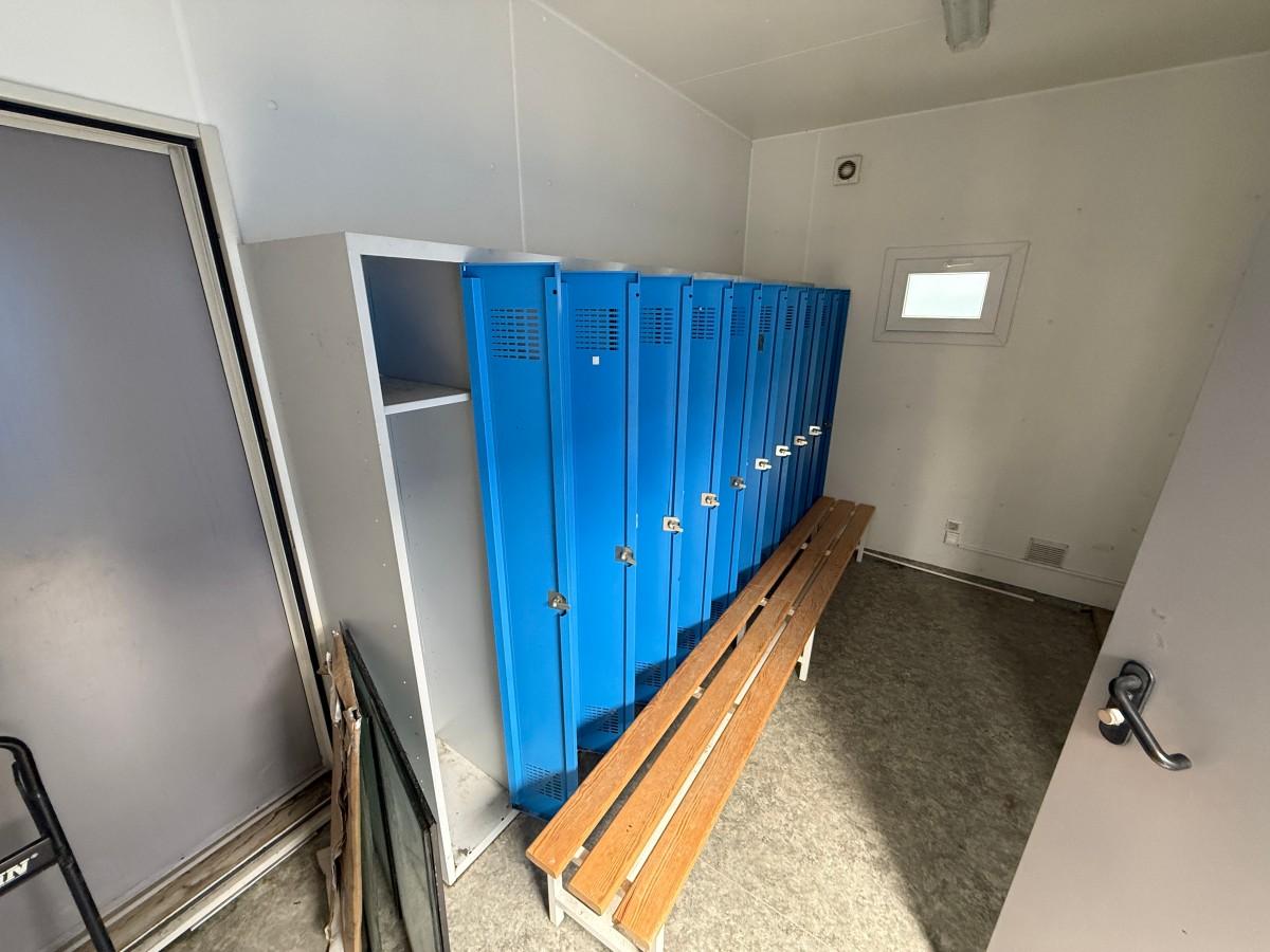 2015 Uniteam garderobe brakke m/WC og dusj
