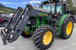 2011 John Deere 6330 Premium med Quicke Q45 laster
