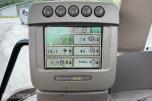 2011 John Deere 6330 Premium med Quicke Q45 laster