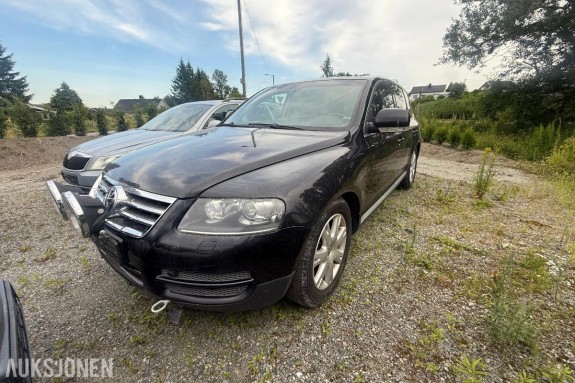 2006 VOLKSWAGEN TOUAREG 2.5 TDI 4MOTION AUTOMAT – SKINN – HENGERFESTE – REPARASJONSOBJEKT