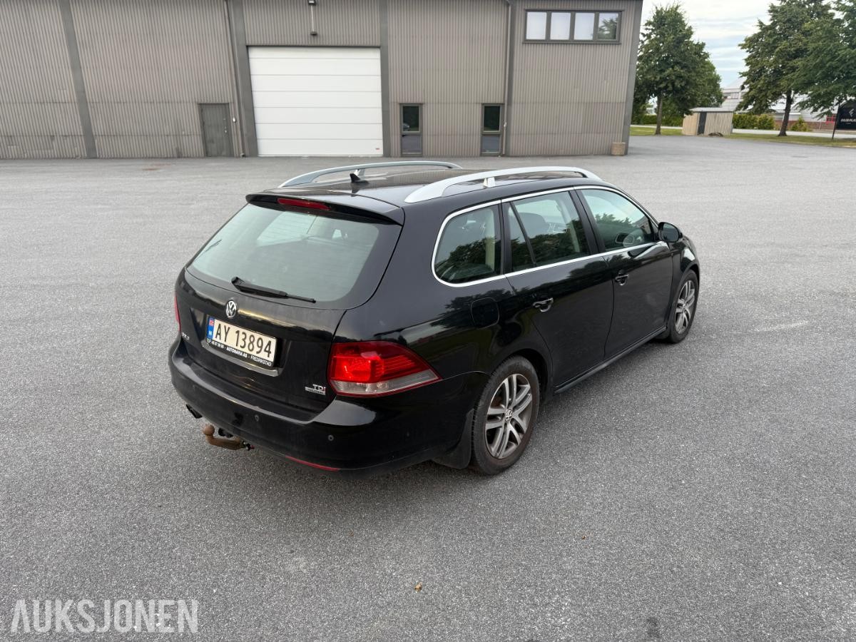 2011 VOLKSWAGEN GOLF VARIANT 1.6 TDI 4MOTION – REPARASJONSOBJEKT – FIREHJULSTREKK – PANORAMATAK