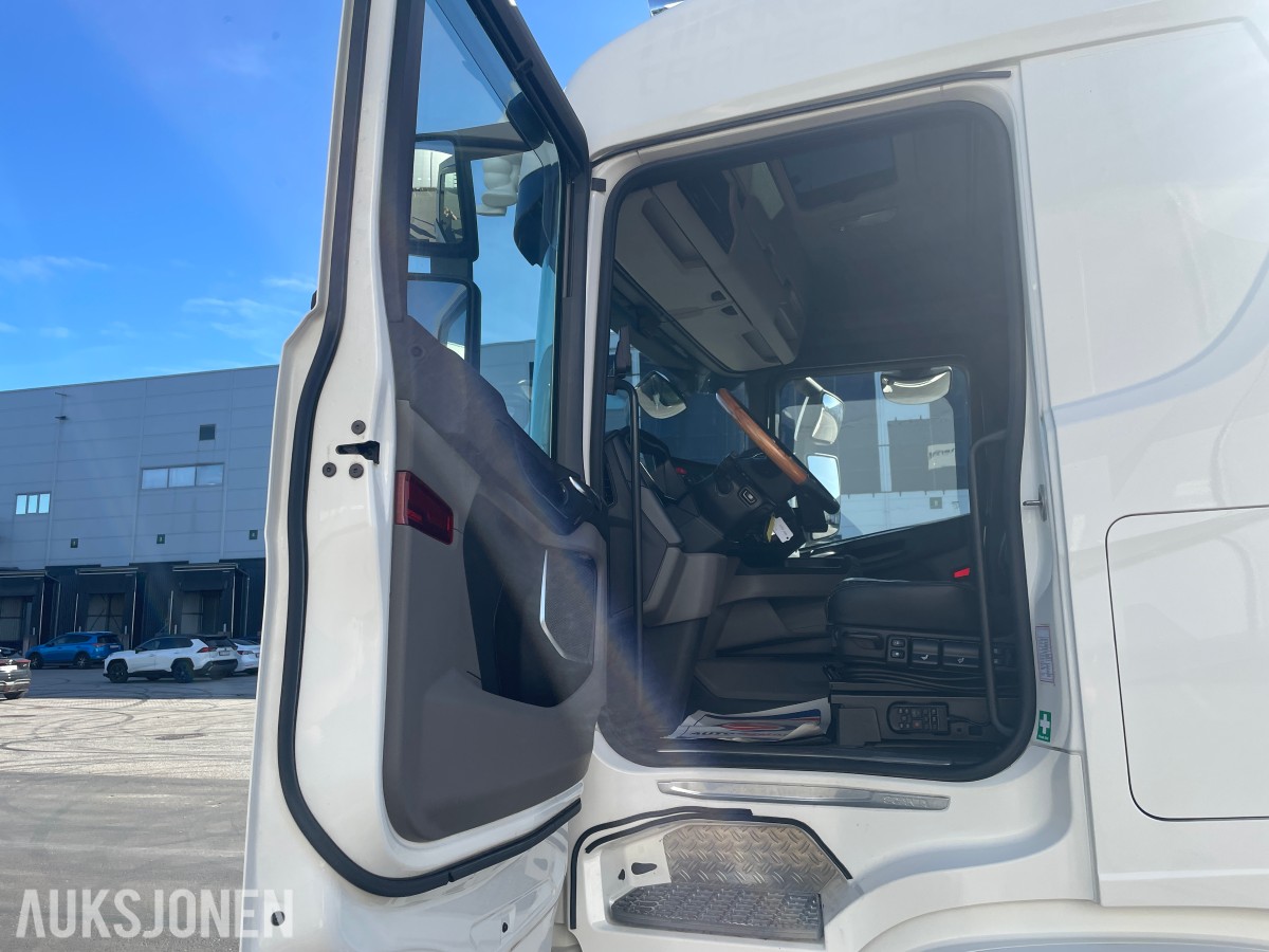  Scania 770 6 x 4 tømmerbil m/Loglift OP påbygg