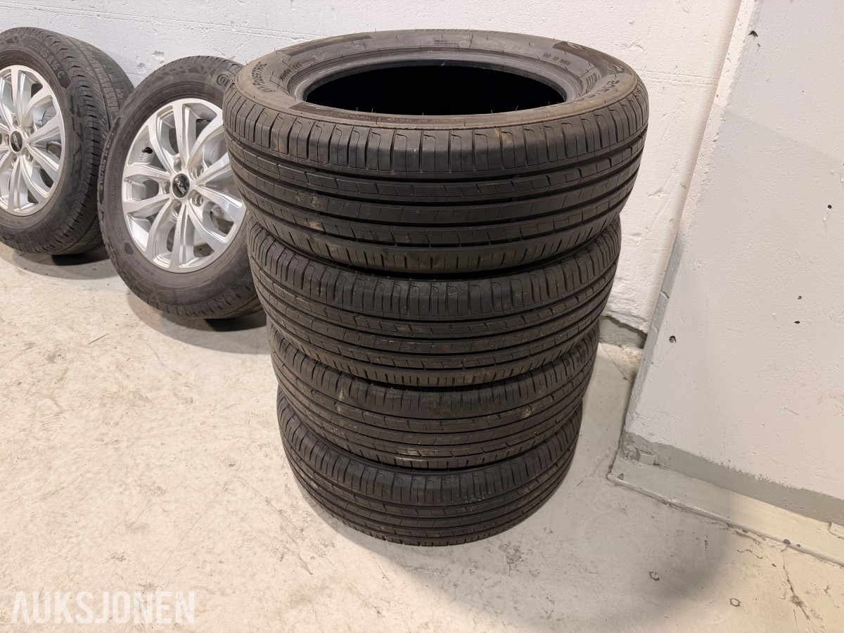 Felger og dekk, 215/65 R16C og 205/60 R16