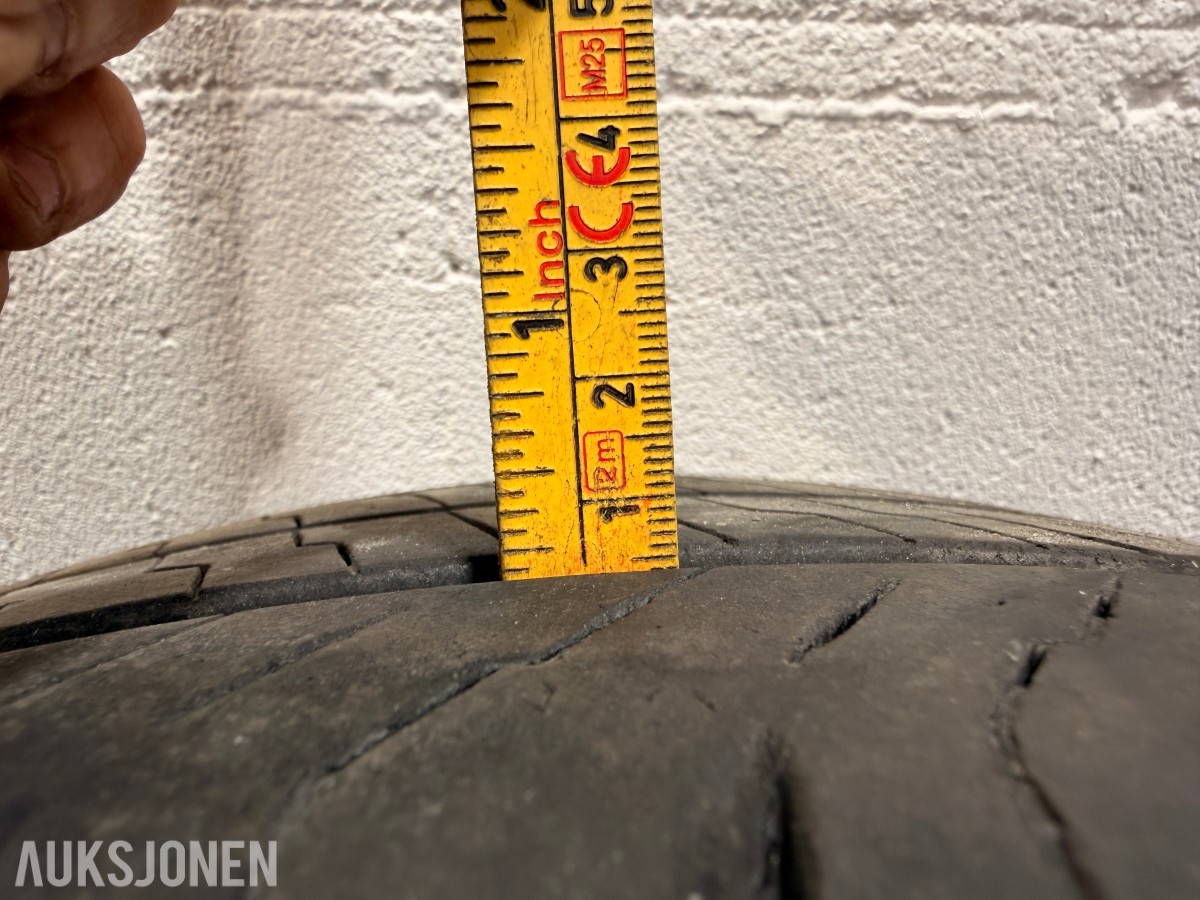 Felger og dekk, 215/65 R16C og 205/60 R16