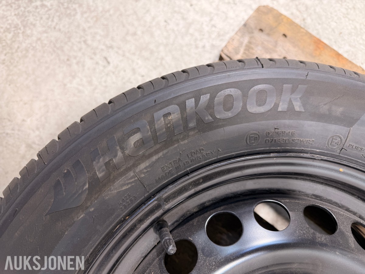 Felger med Hankook dekk, 195/65 R15
