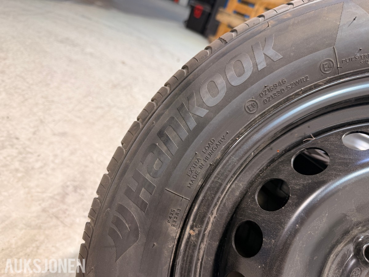 Felger med Hankook dekk, 195/65 R15