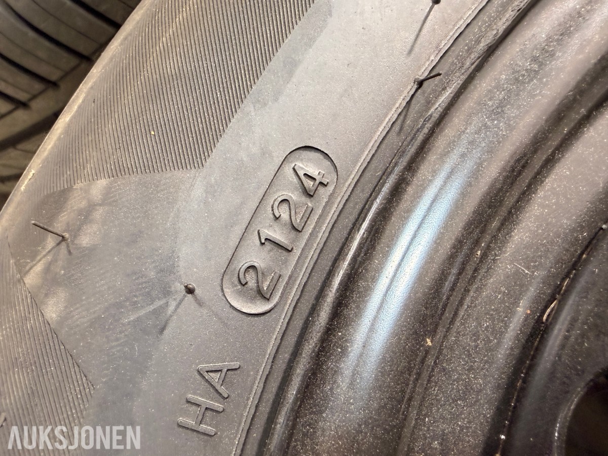 Felger med Hankook dekk, 195/65 R15