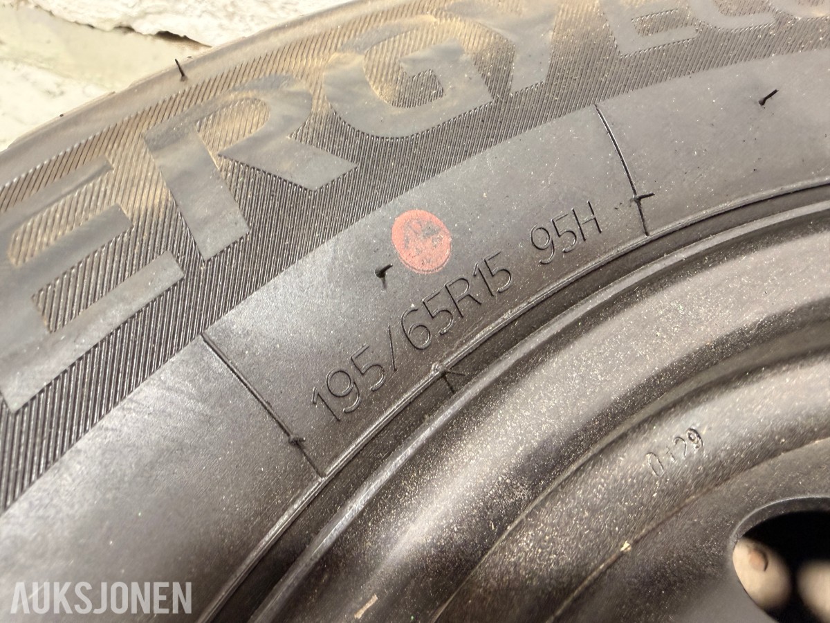 Felger med Hankook dekk, 195/65 R15