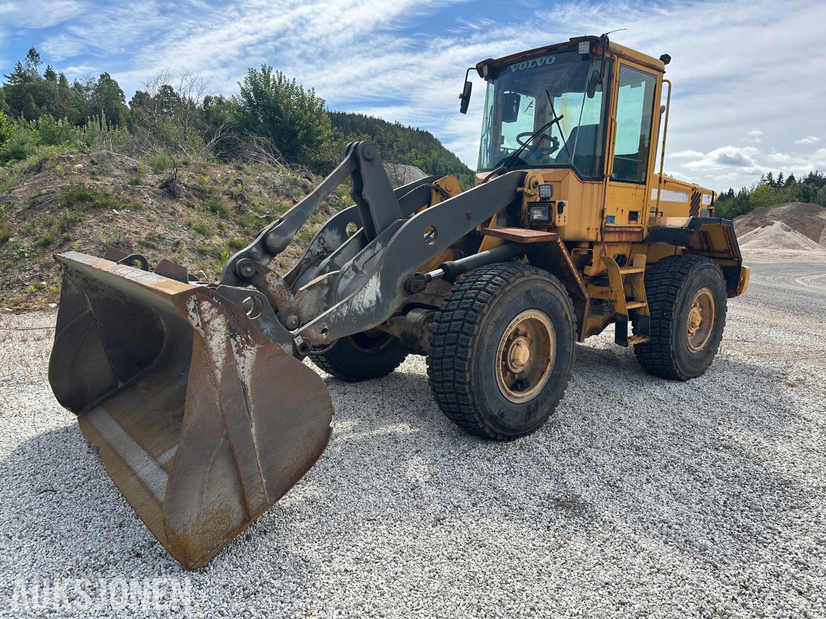2000 - Volvo - L70D hjullaster – HK-feste og skuff