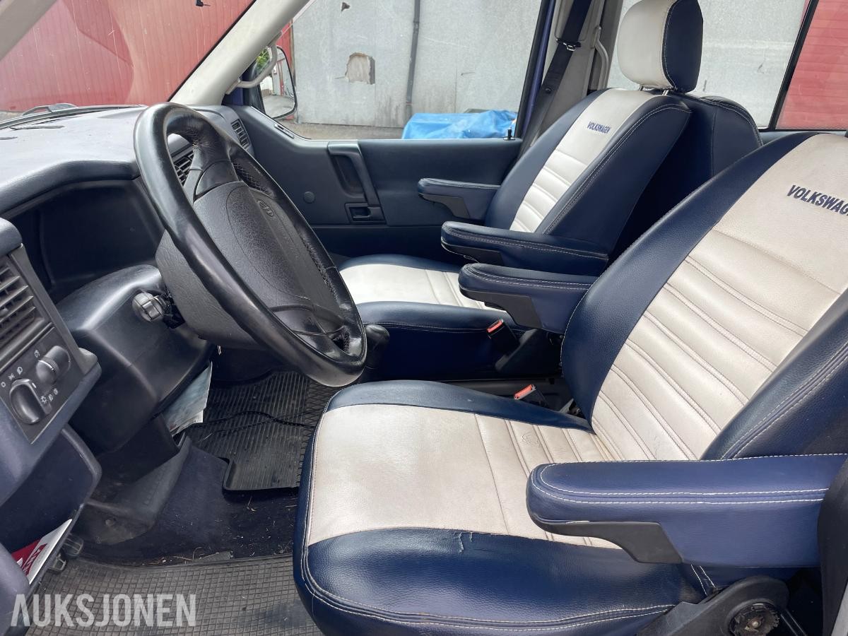 1996 Volkswagen Caravelle 2.5 TDI 102hk cruisekontroll hengerfeste skinn 7 seter