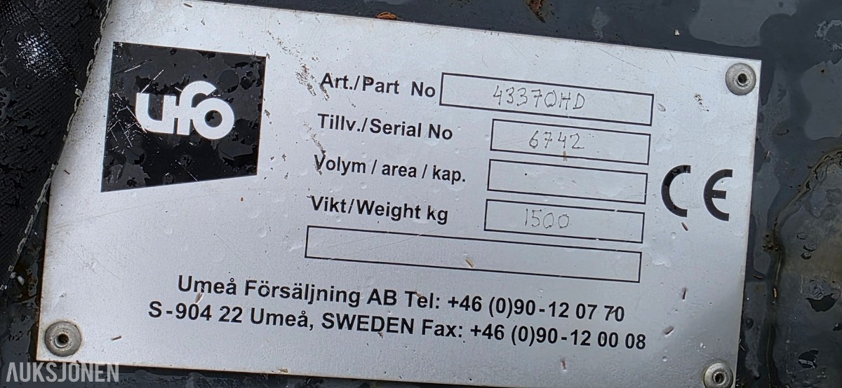 UFO 43370HD Diagonalplog med BM-feste