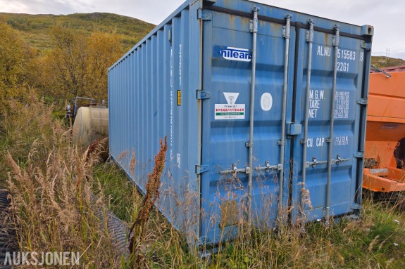 20 fots Container med diverse veiutstyr, trafikksikringsmateriell og Dalen gaffelforlengere