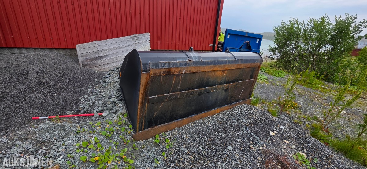 Quicke VL 245 Euro volumskuffe – 1,70 m³ kapasitet