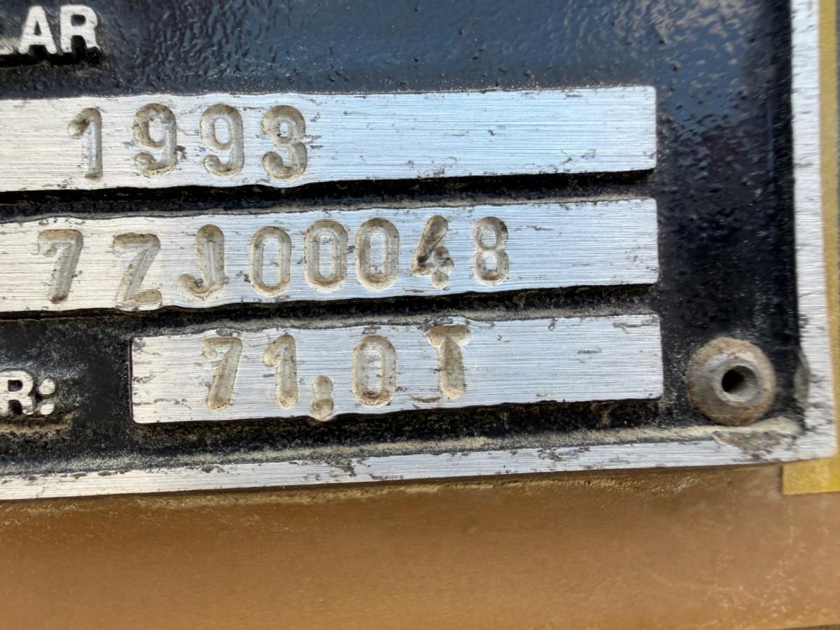 1993 mod. Cat 245 D gravemaskin på 71 tonn m/tannskuff. Sertifisert