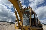 1993 mod. Cat 245 D gravemaskin på 71 tonn m/tannskuff. Sertifisert