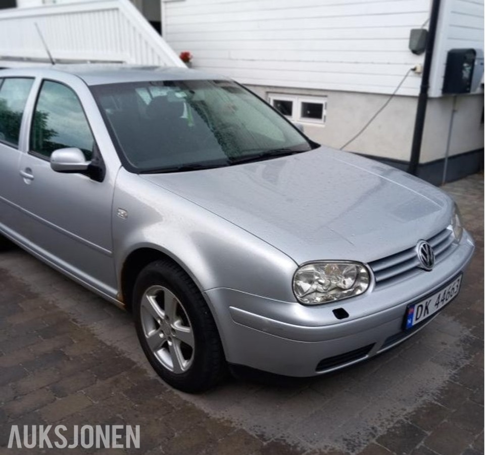 2003 Volkswagen Golf 1.6 bensin 102hk Automat EU ok til 03.2028