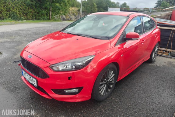 2016 Ford Focus 1,0 EcoBoost 125hk DEFEKT MOTOR - Eu-godkjent til 01/27 - Km: 163000