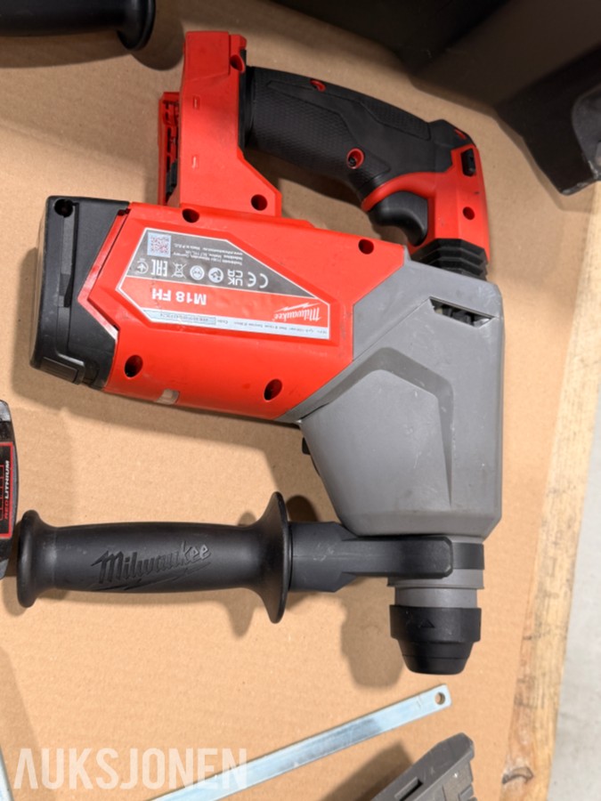 Milwaukee M18 elektroverktøy, batterier, verktøysett, redskaper og håndverktøy