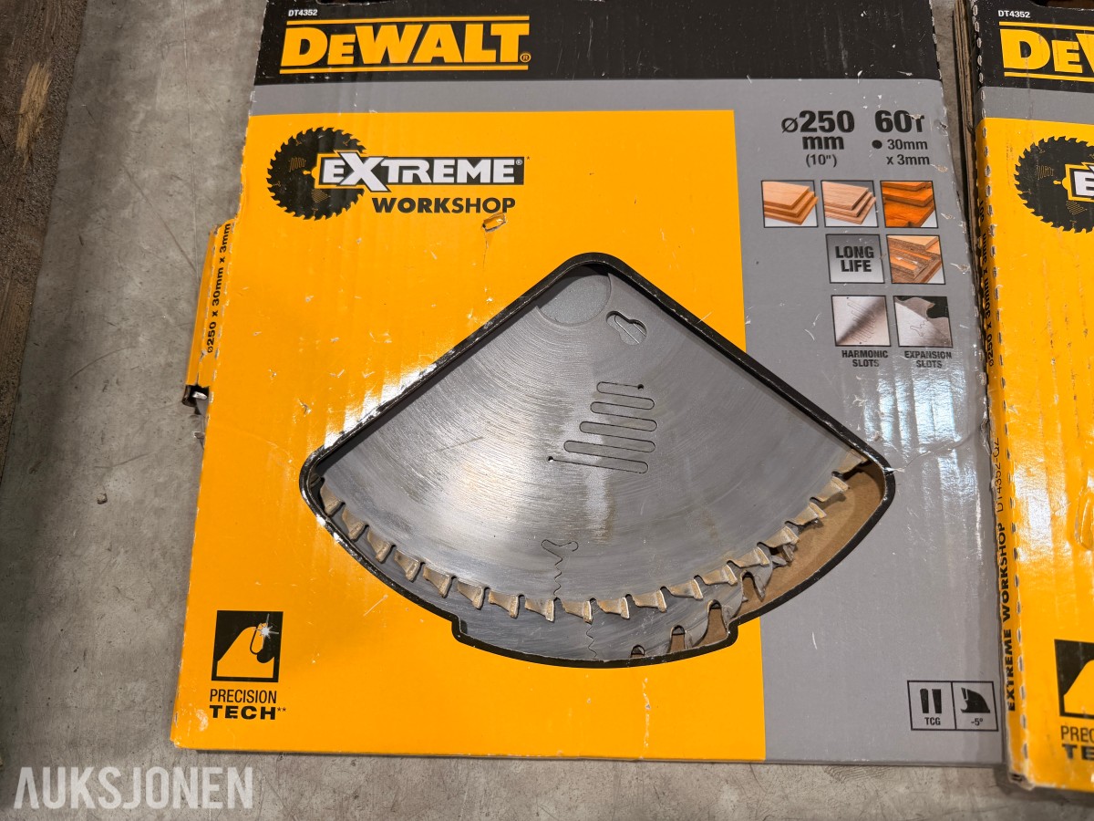 DeWalt DW745 bordsag med DE7400 arbeidsstativ og sagblader