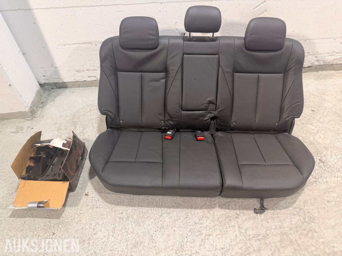 Isuzu D-Max 2018 baksete med Isofix