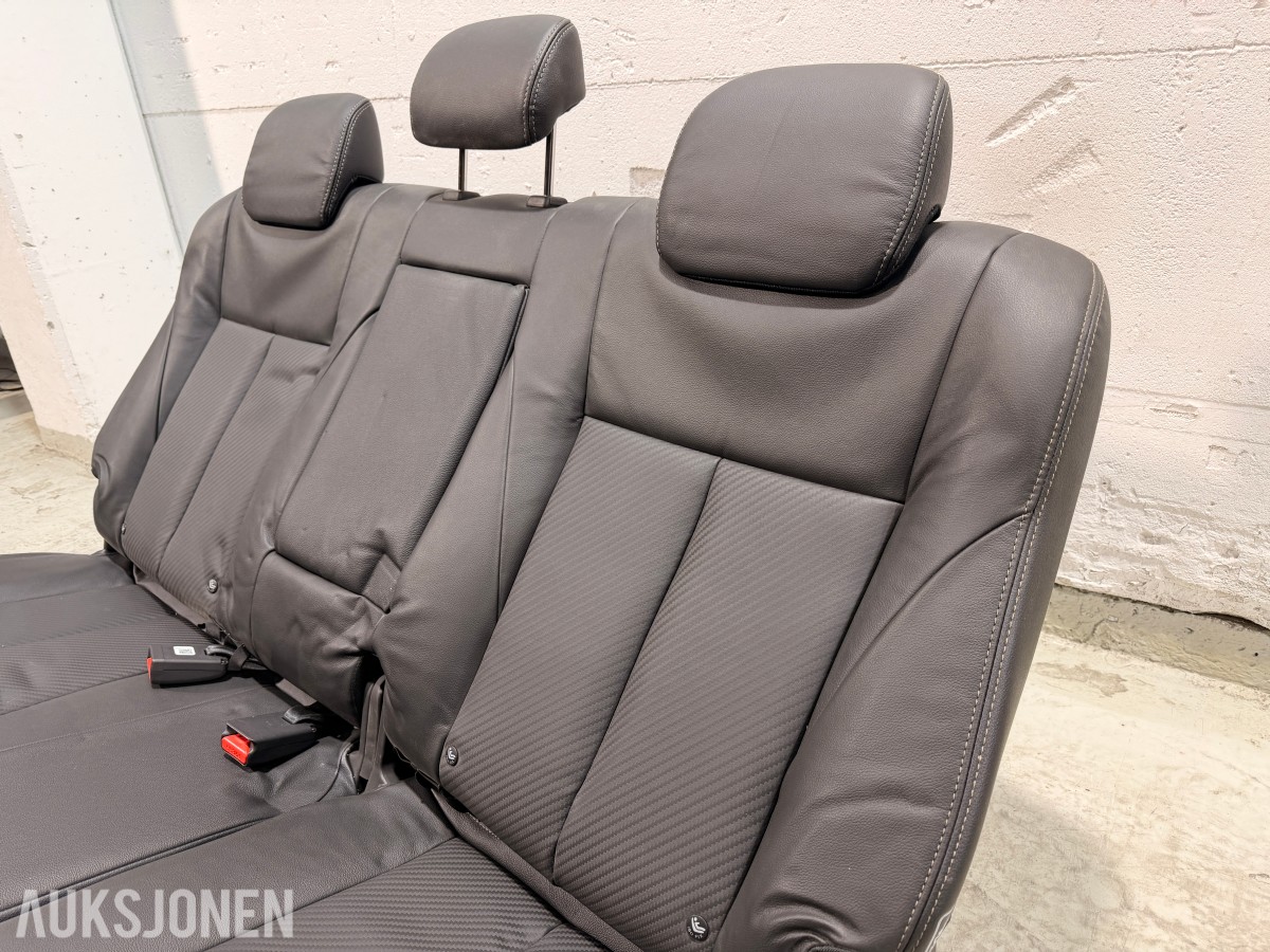 Isuzu D-Max 2018 baksete med Isofix