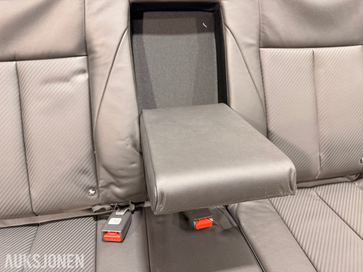 Isuzu D-Max 2018 baksete med Isofix