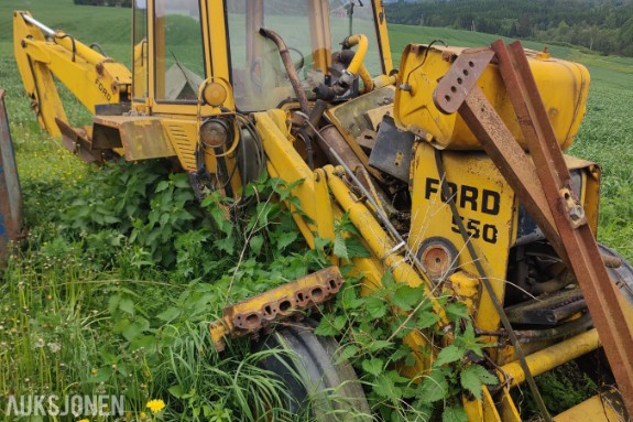 Ford Ford 550 traktorgraver