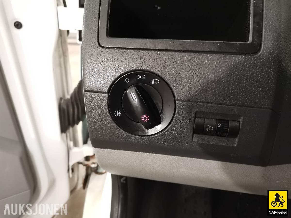 2014 Volkswagen TRANSPORTER *UTEN MINSTEPRIS* 2.0 TDI HENGERFESTE CRUISE
