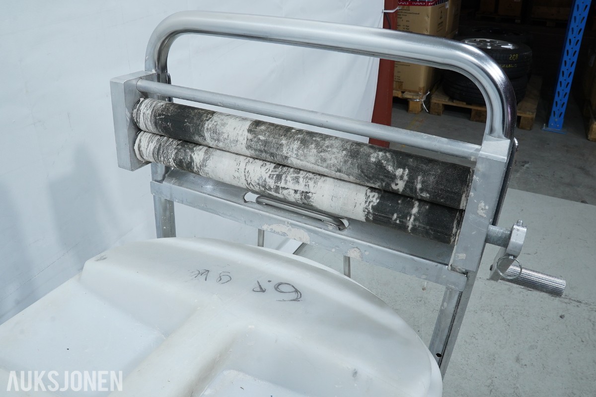 Graco T-Max 657 sparkel- og sprøytemaskin med slanger og sprøytepistol