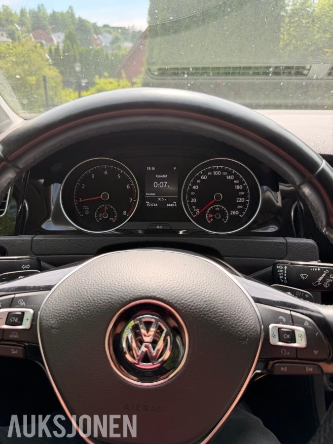 2015 Volkswagen Golf 1.2 bensin 105hk Automat, Cruisekontroll, Hengerfeste