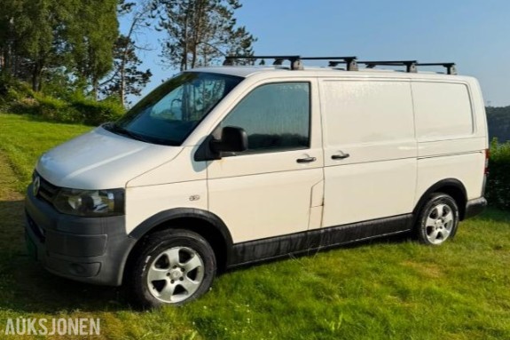 2012 Volkswagen Transporter T5 2.0D 102hk 2x Skyvedører Hengerfeste