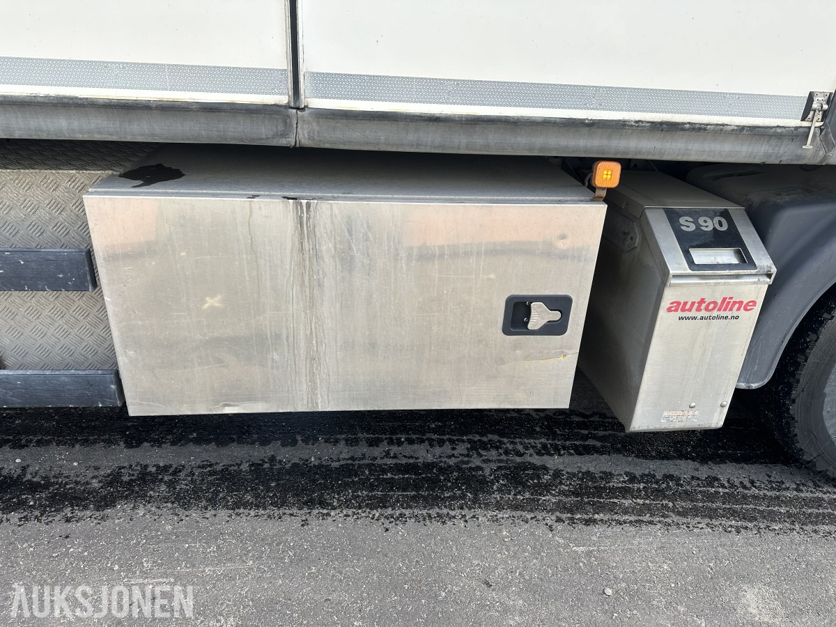 2018 MAN TGM 290 2 X 4 18 pll m/fullsideåpning og 2t bakløft