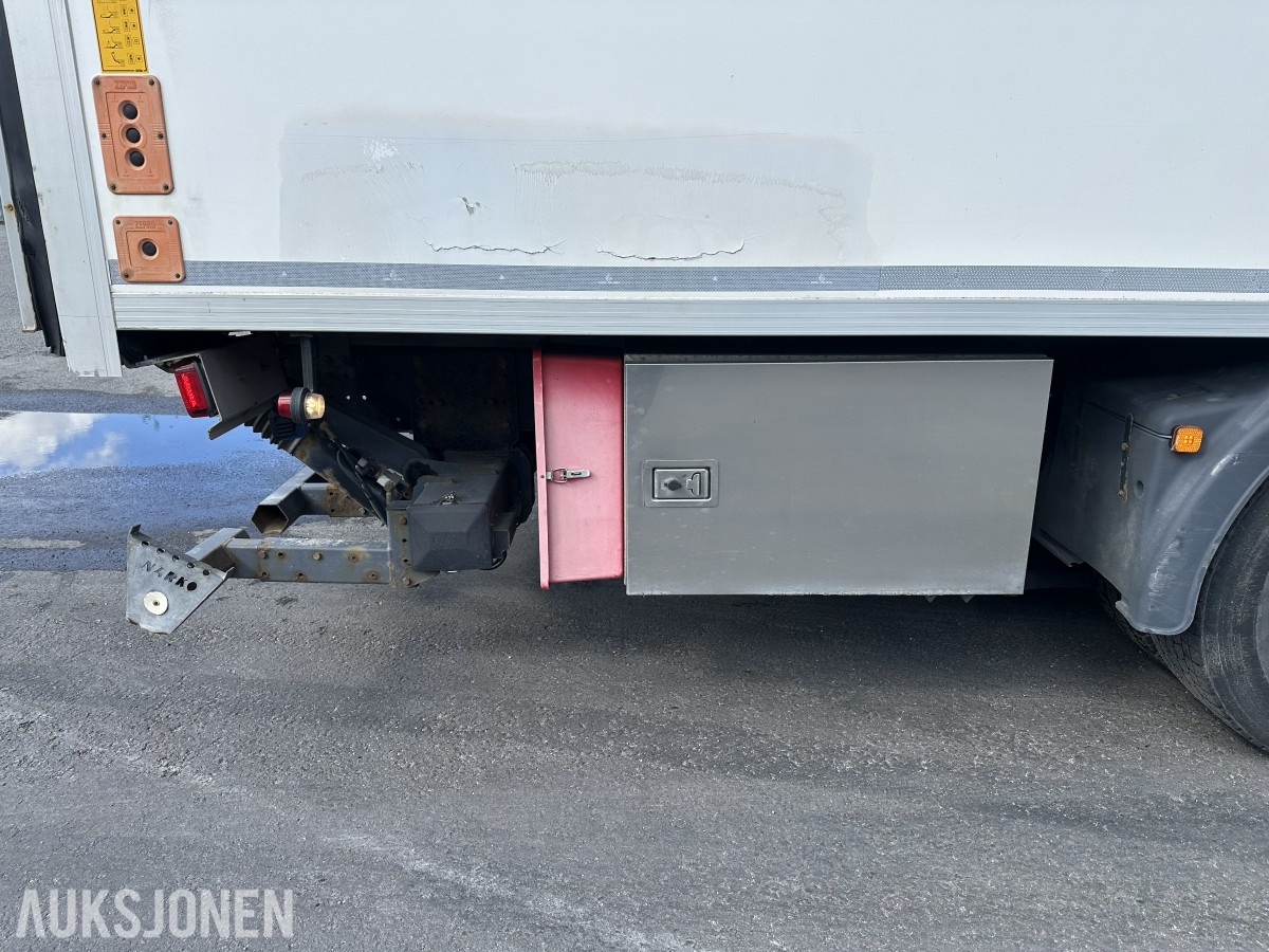 2018 MAN TGM 290 2 X 4 18 pll m/fullsideåpning og 2t bakløft