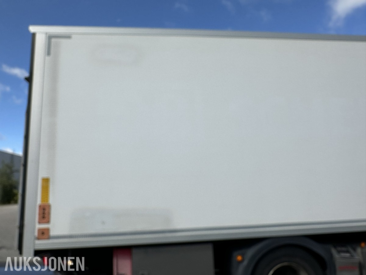 2018 MAN TGM 290 2 X 4 18 pll m/fullsideåpning og 2t bakløft