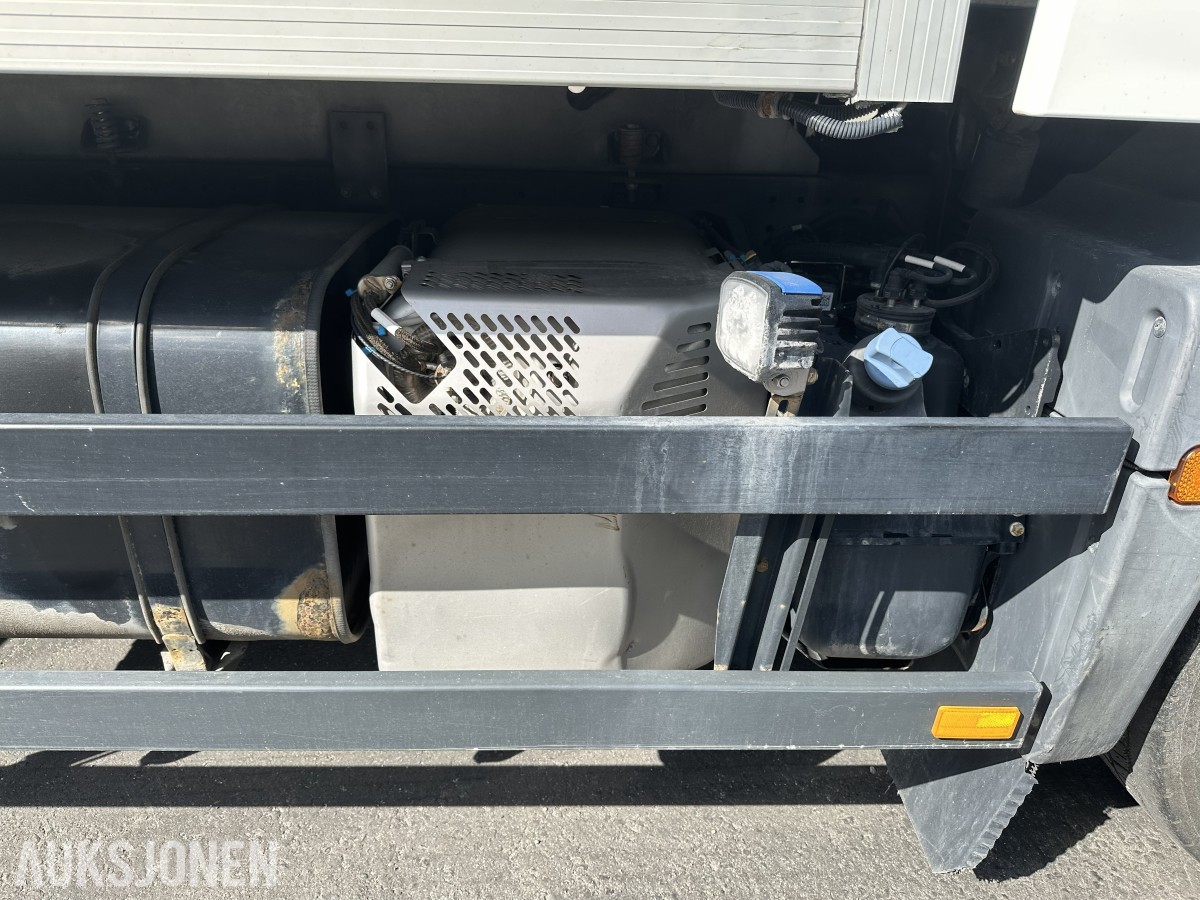 2018 MAN TGM 290 2 X 4 18 pll m/fullsideåpning og 2t bakløft