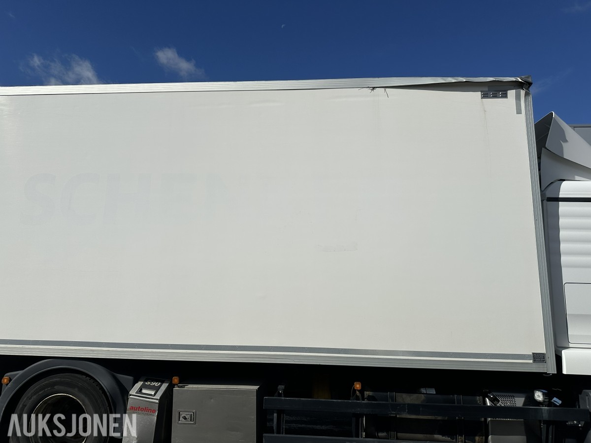 2018 MAN TGM 290 2 X 4 18 pll m/fullsideåpning og 2t bakløft