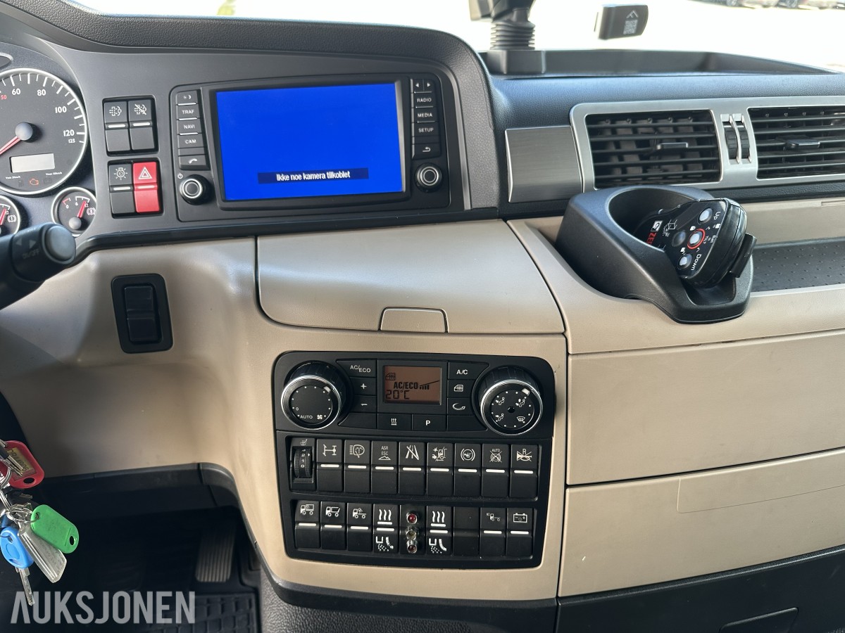 2018 MAN TGM 290 2 X 4 18 pll m/fullsideåpning og 2t bakløft