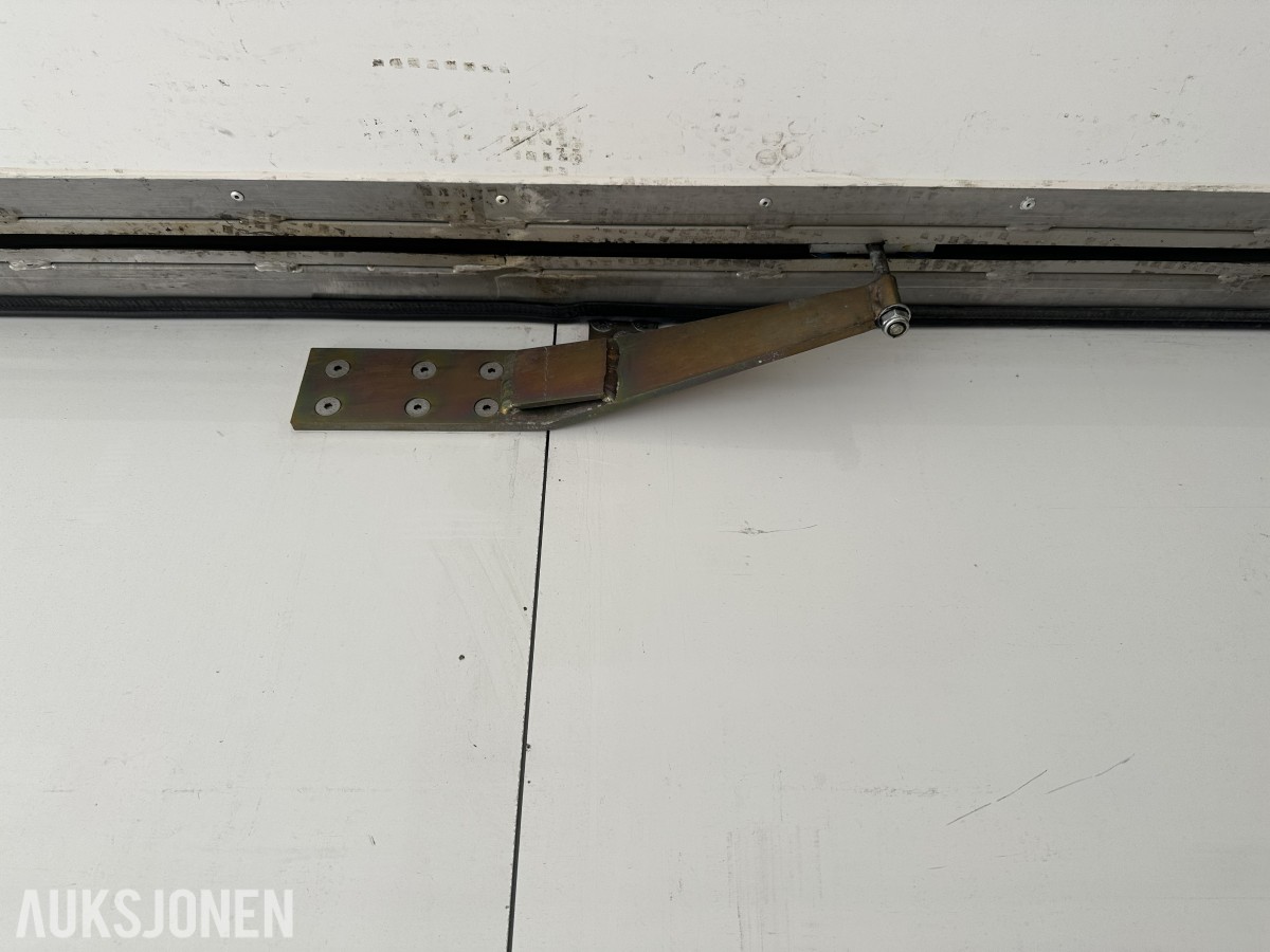 2018 MAN TGM 290 2 X 4 18 pll m/fullsideåpning og 2t bakløft