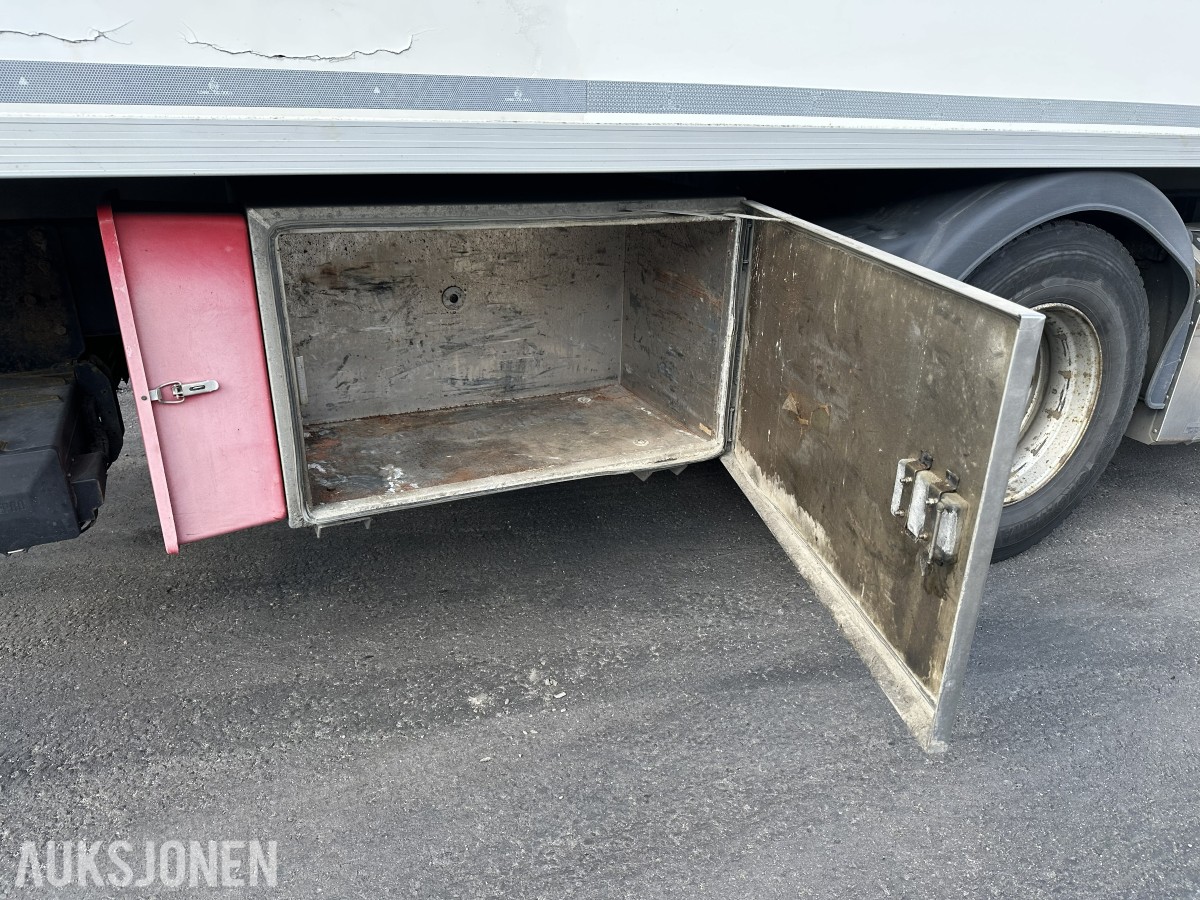 2018 MAN TGM 290 2 X 4 18 pll m/fullsideåpning og 2t bakløft