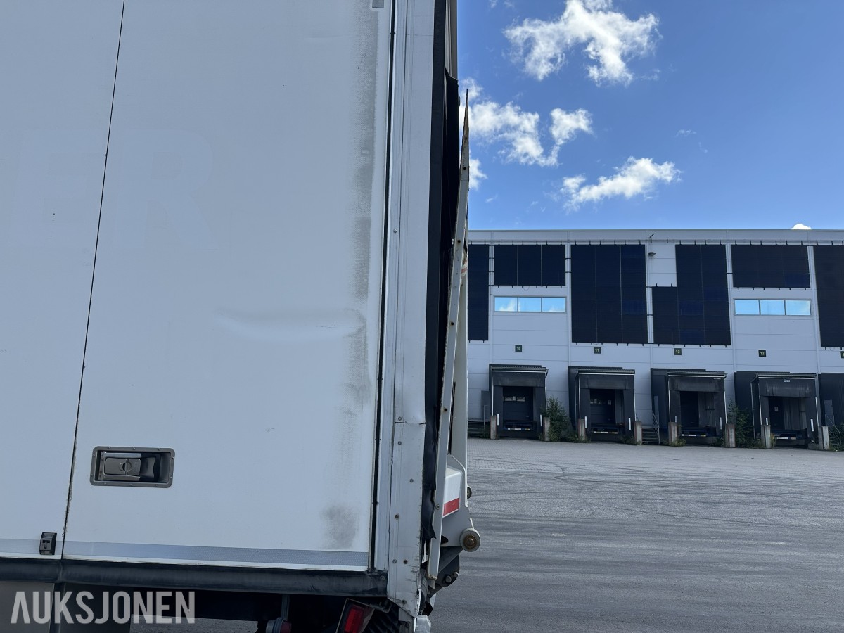 2018 MAN TGM 290 2 X 4 18 pll m/fullsideåpning og 2t bakløft
