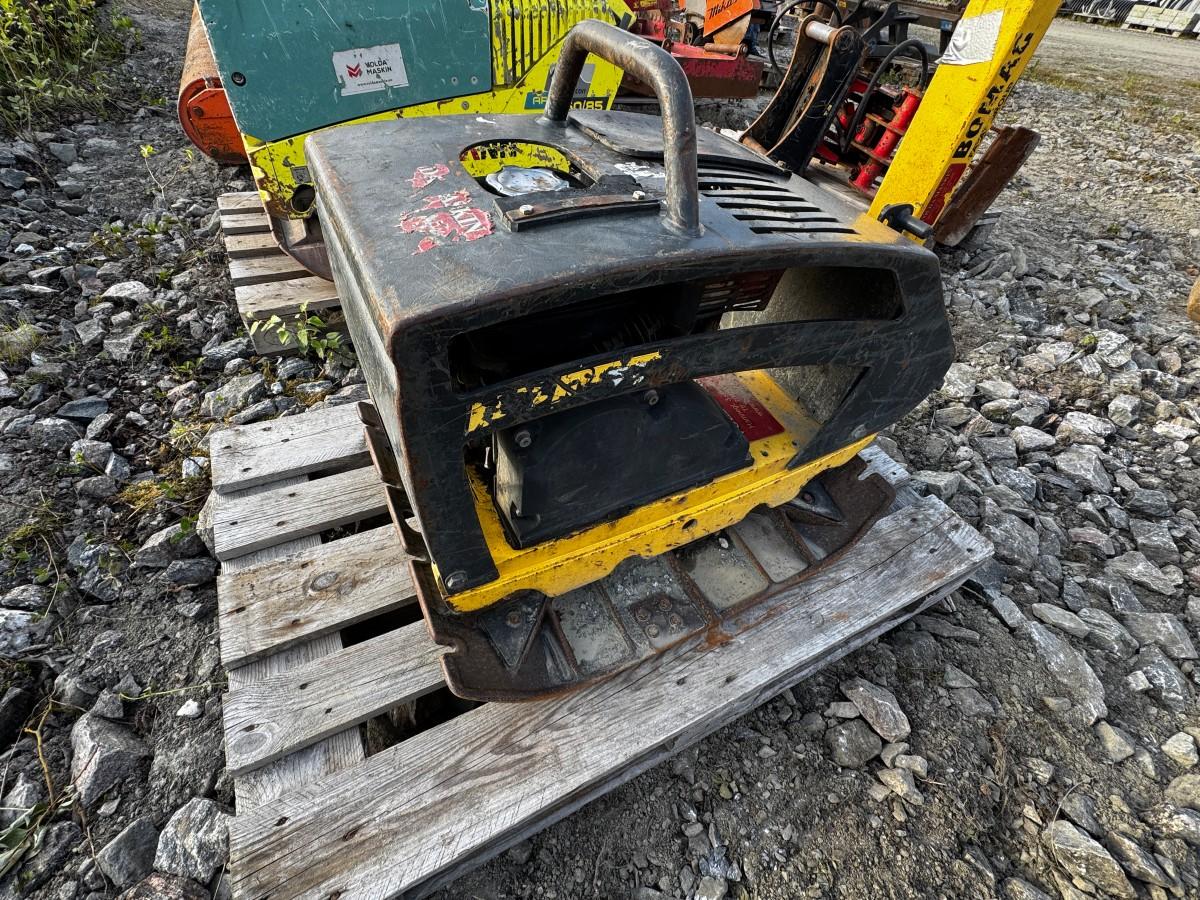 2013 Bomag BPR 35/60 reverserbar vibroplate med Honda GX160 bensinmotor – 2013 modell