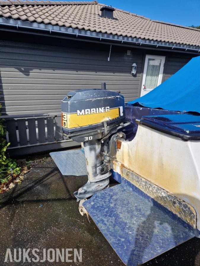 Komplett båtprosjekt med henger og 30 hk motor selges