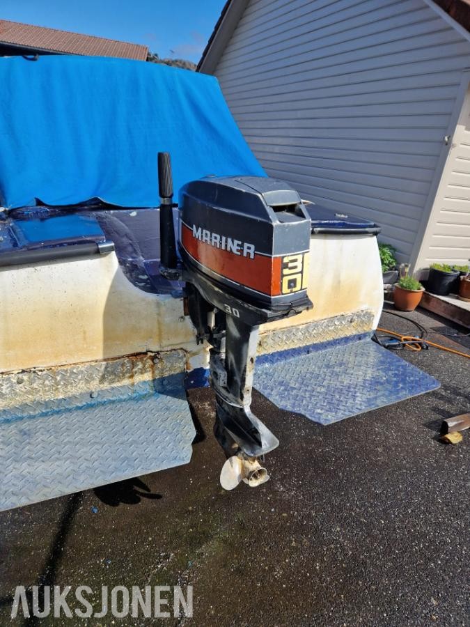 Komplett båtprosjekt med henger og 30 hk motor selges