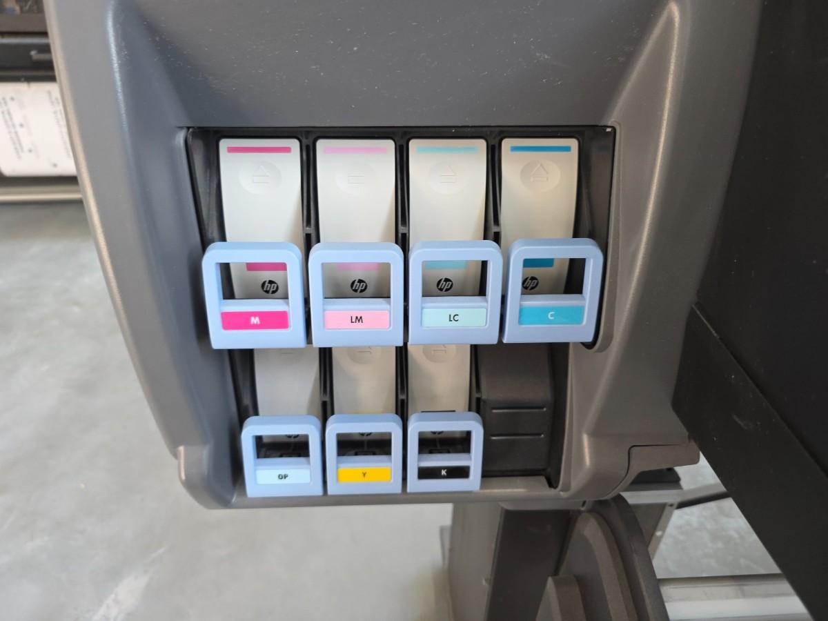 2020 HP Latex 560 Printer M0E29A