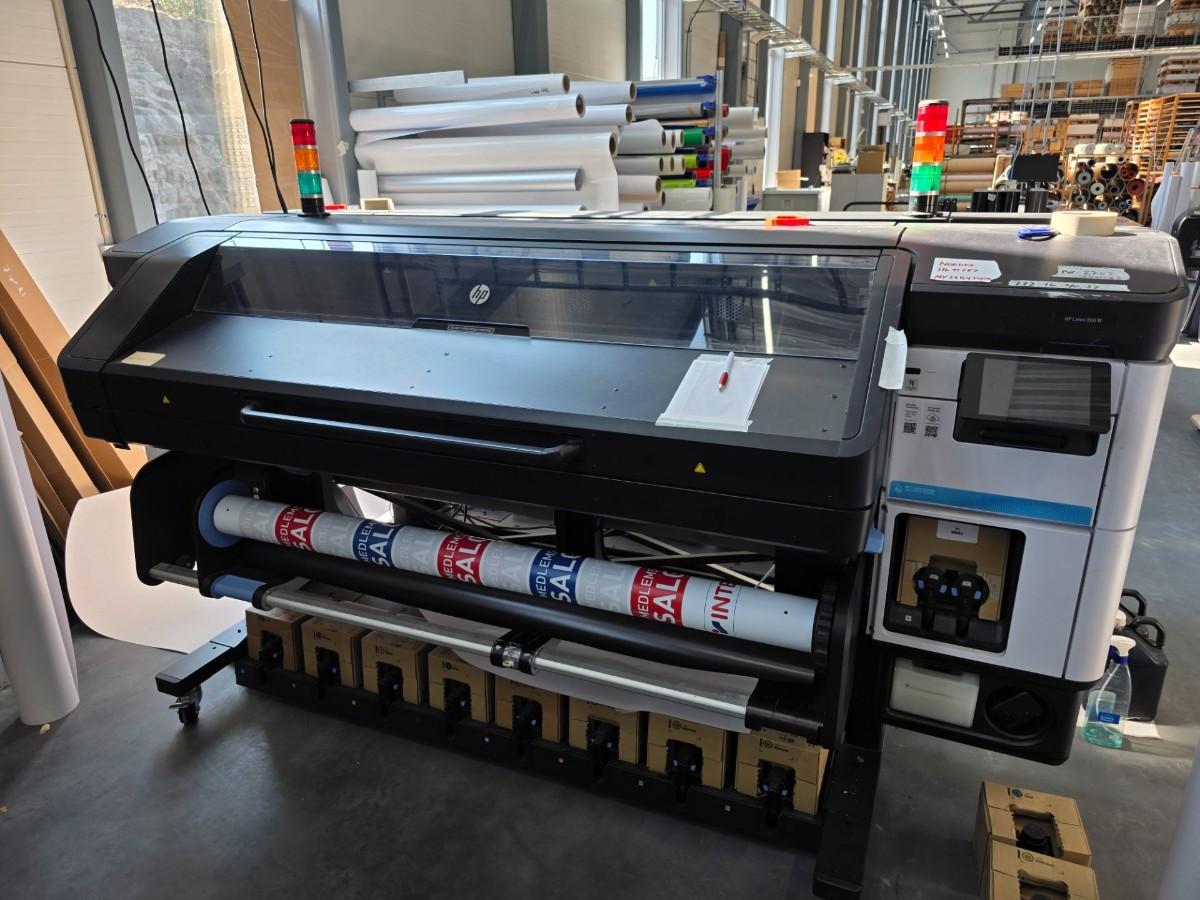 2022 HP Latex 800 W Printer