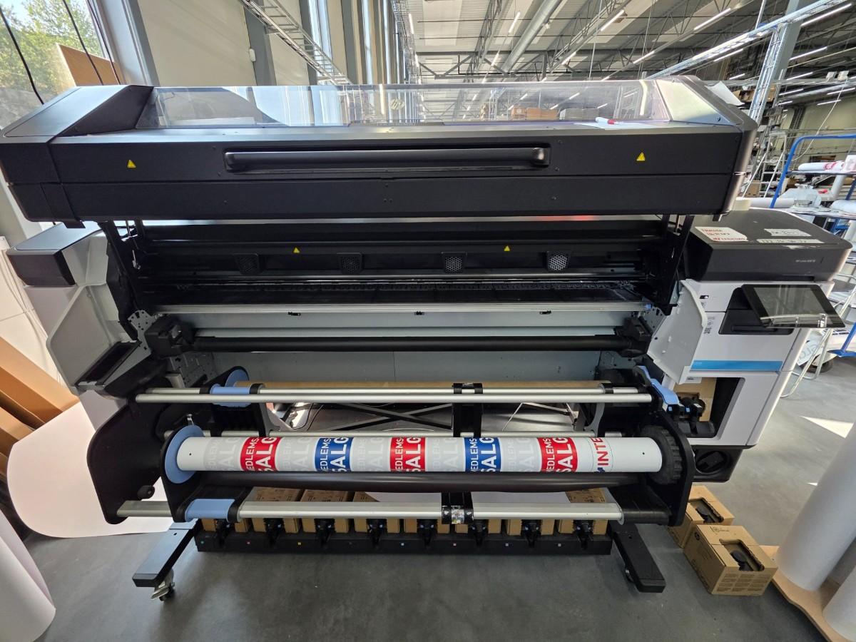 2022 HP Latex 800 W Printer