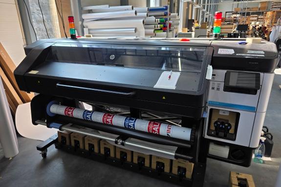 2022 HP Latex 800 W Printer